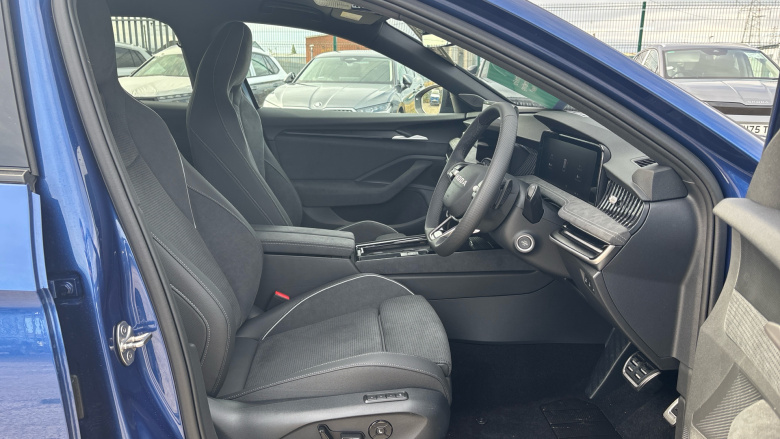 Skoda Superb 1.5 TSI iV Sportline 5dr DSG Estate